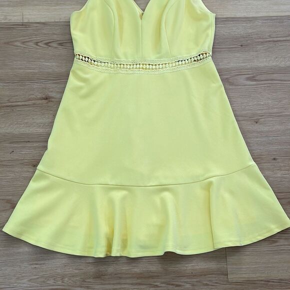 Lulus Yellow Fit and Flare Dress with Crochet Waist Size Large - Picture 5 of 9